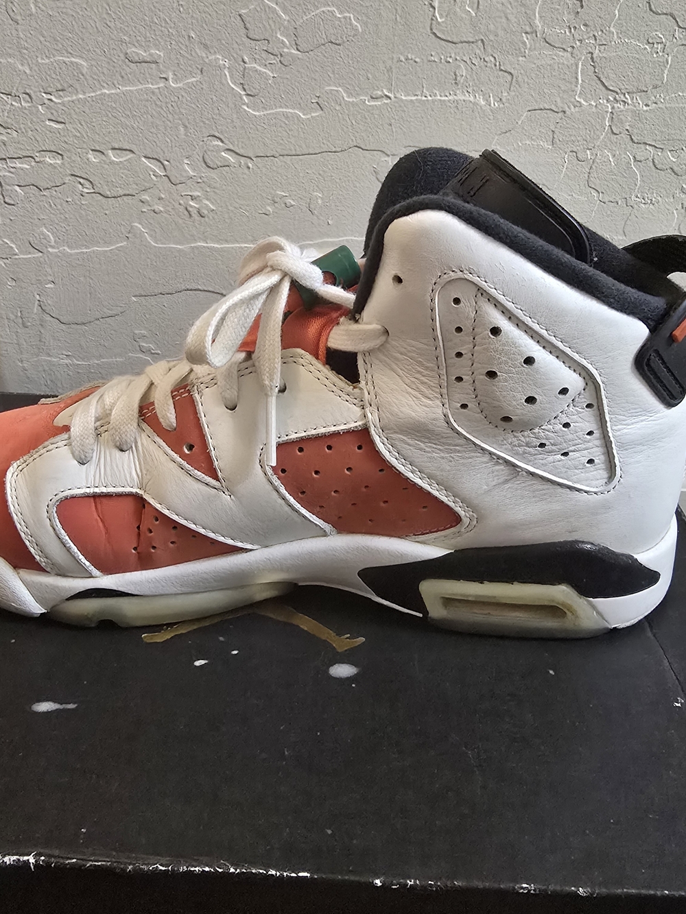 Air Jordan 6 Retro BG 5.5Y Basketball Shoes - Picture 3 of 10